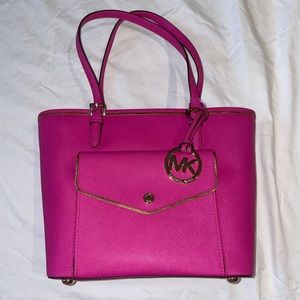 Michael Kors Jet Set Pocket Tote